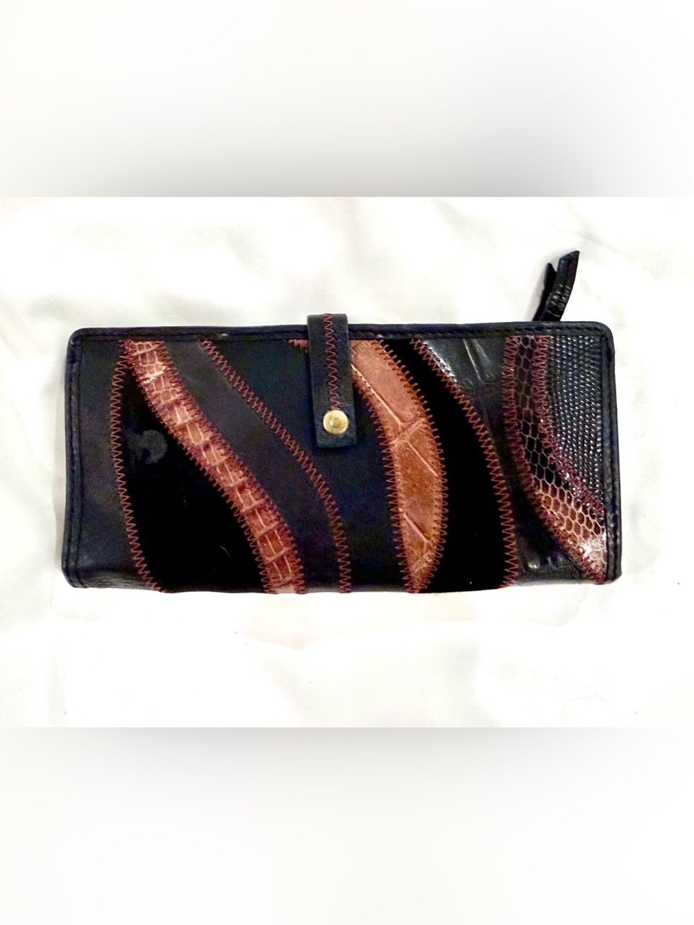 Vintage Fossil Leather Wallet Croc Textured Patchwork With Contrasting Stitching